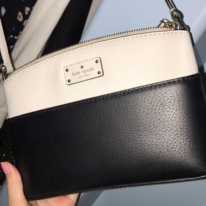 Black and white kate spade purse